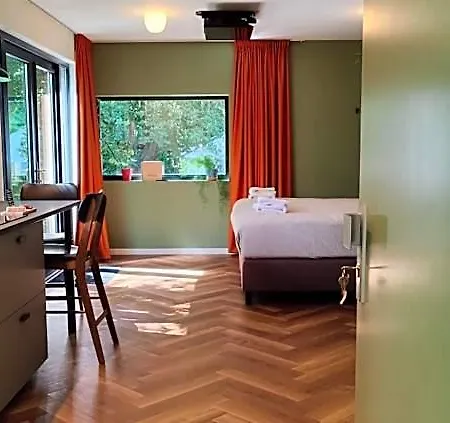 Kwadijkerbos Couette-café 3*